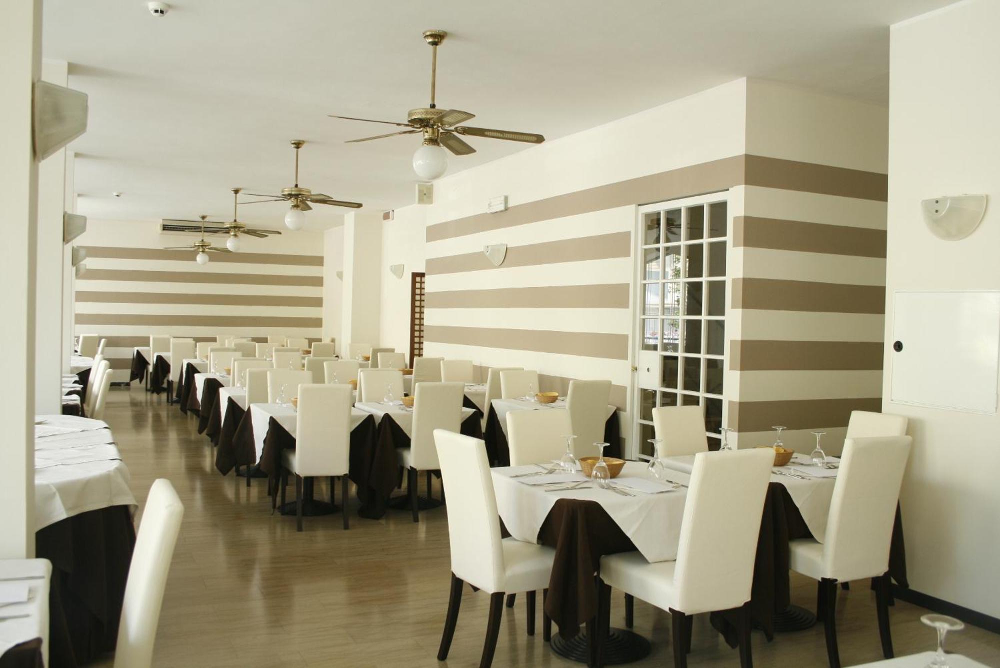 Hotel Esplanade Rimini Dış mekan fotoğraf