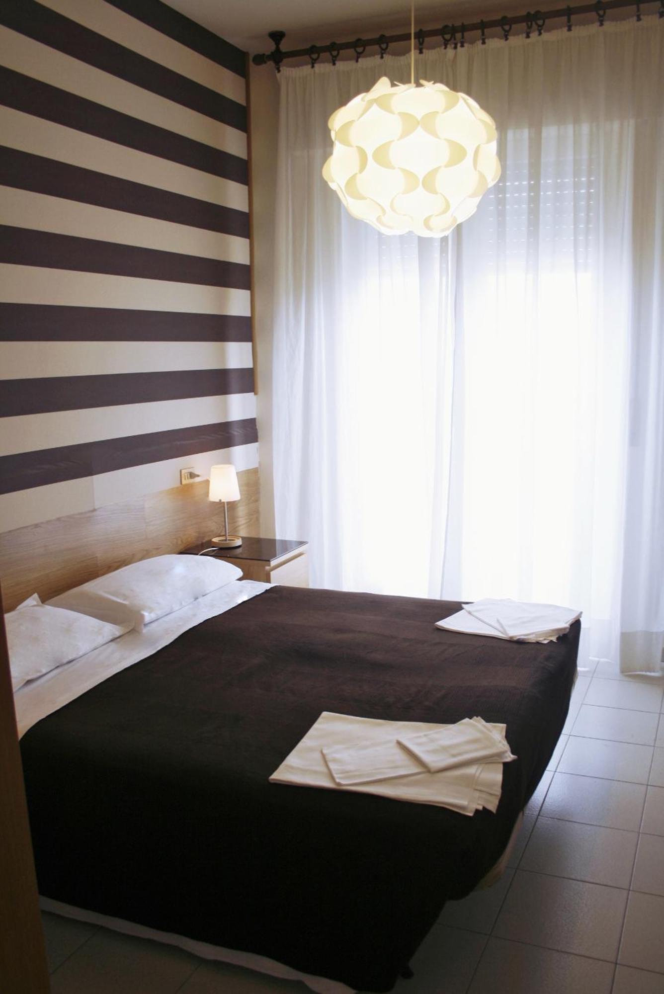 Hotel Esplanade Rimini Dış mekan fotoğraf