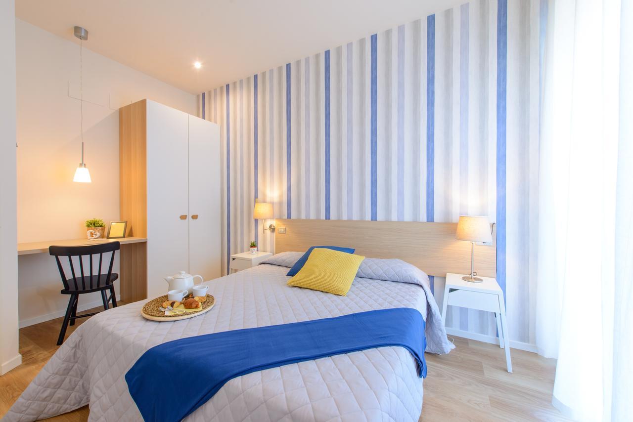 Hotel Esplanade Rimini Dış mekan fotoğraf